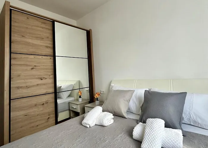 Cesarica Apartment